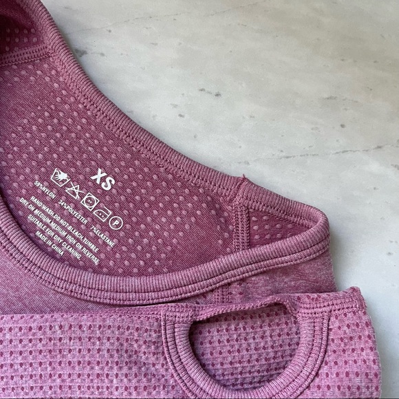 Pink Workout Long-Sleeve Crop Top Thumb Hole Included - Picture 3 of 5